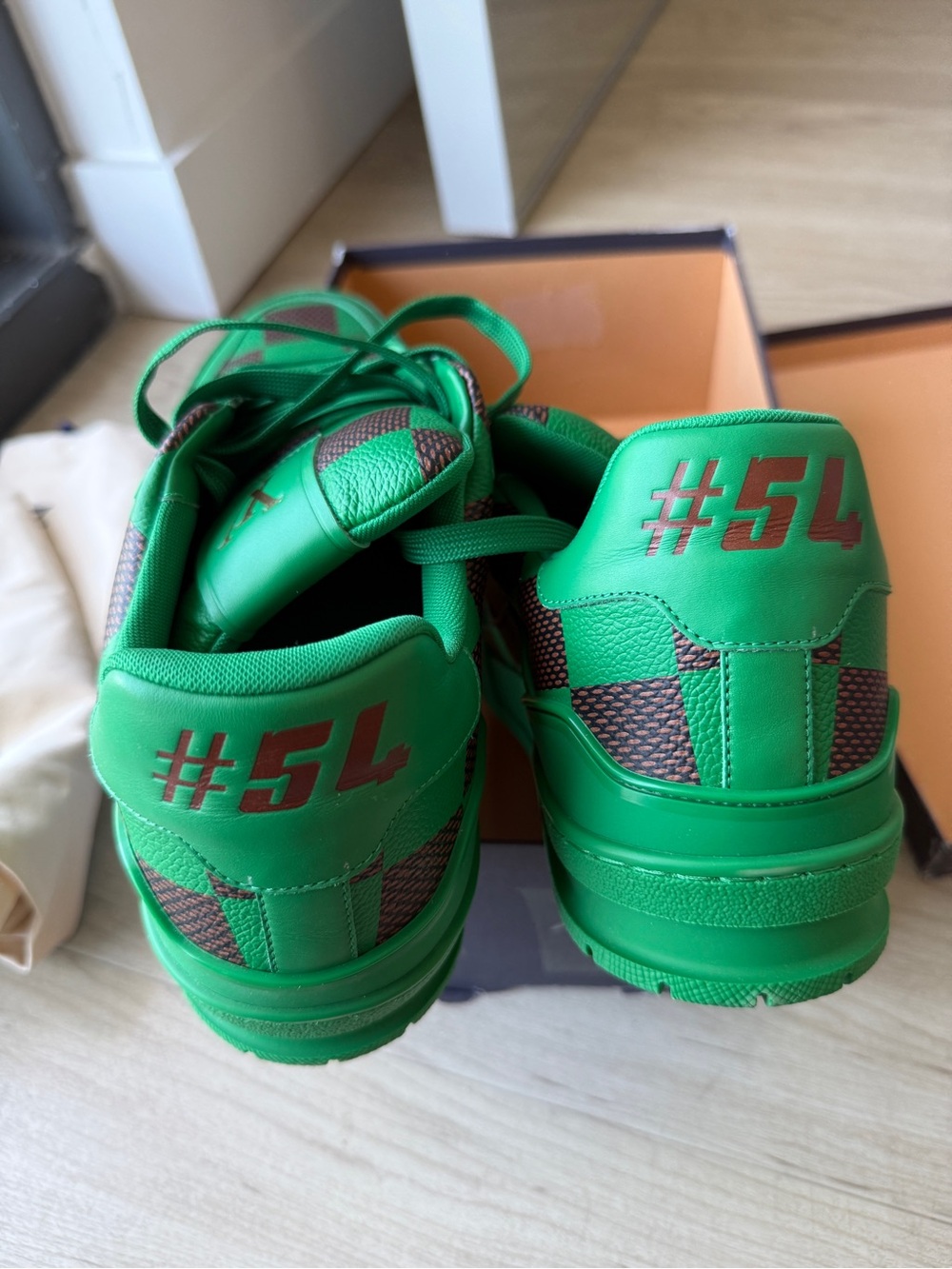 Louis Vuitton Green and Brown Checkerboard Low-Top Sneaker - Picture 3 of 11